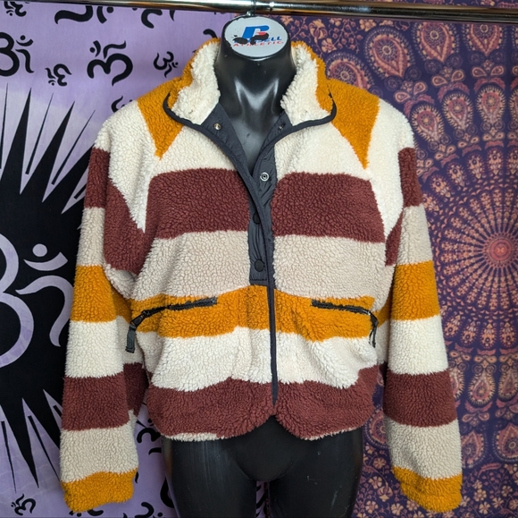 FP Movement By Free People Hit The Slopes Printed Fleece Jacket Size XS - Picture 5 of 8
